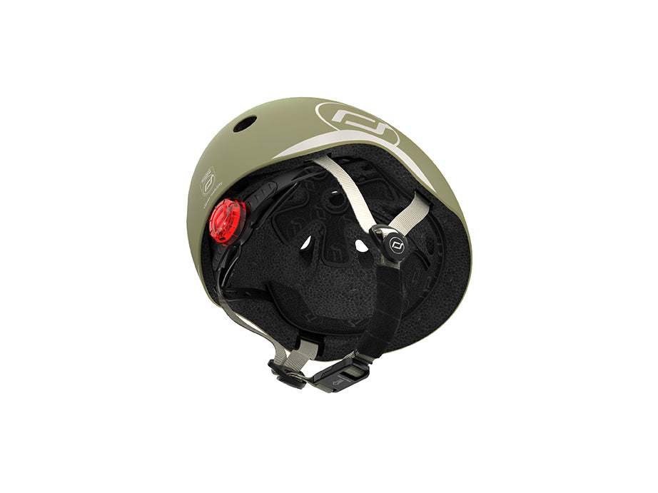 Casca Protectie Copii Scoot Ride Olive , Inchidere Magnetica, LED Spate, Ventilatie 11 Orificii, 240g XXS-S 45-51cm 1A+