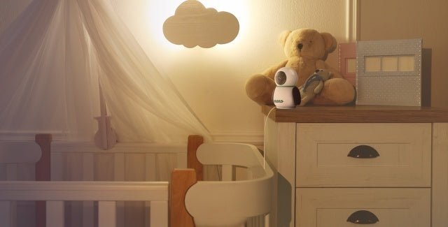 Neno Avante - sistem de monitorizare electronică pentru bebeluși cu Wi-Fi