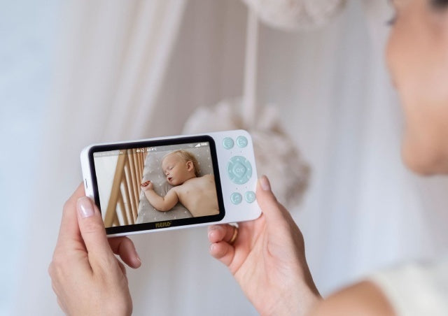 Neno Ivo – video-monitor rotativ cu receptor, conectare si prin telefon