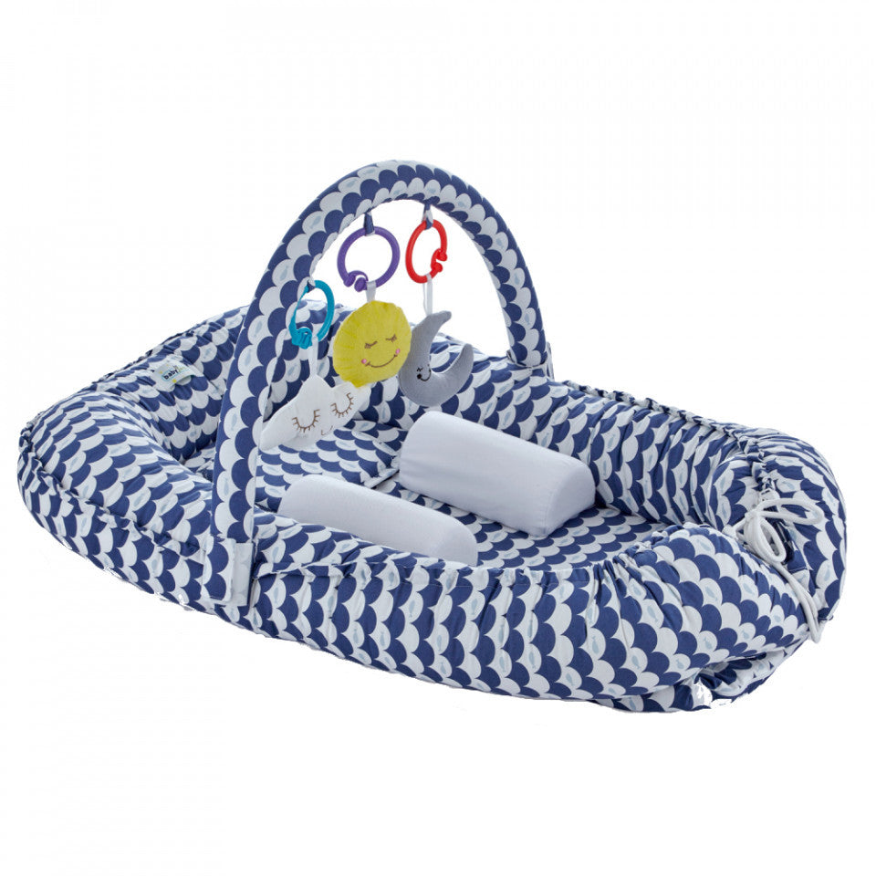 Salteluta BabyNest cu bara jucarii Between parents